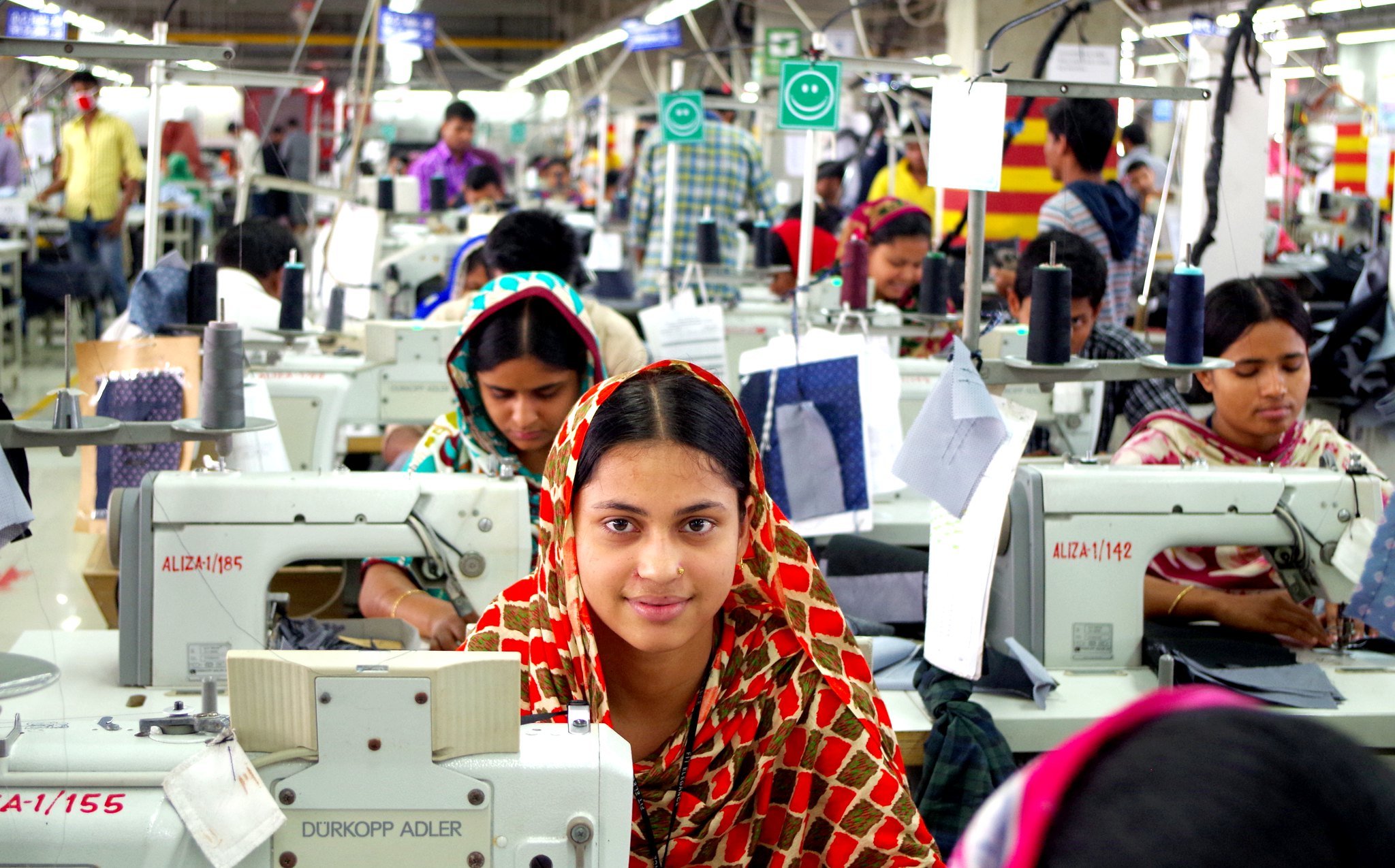 garment workers in bangladesh 1